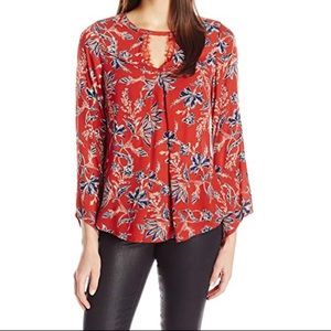 Democracy Masala Keyhole Top